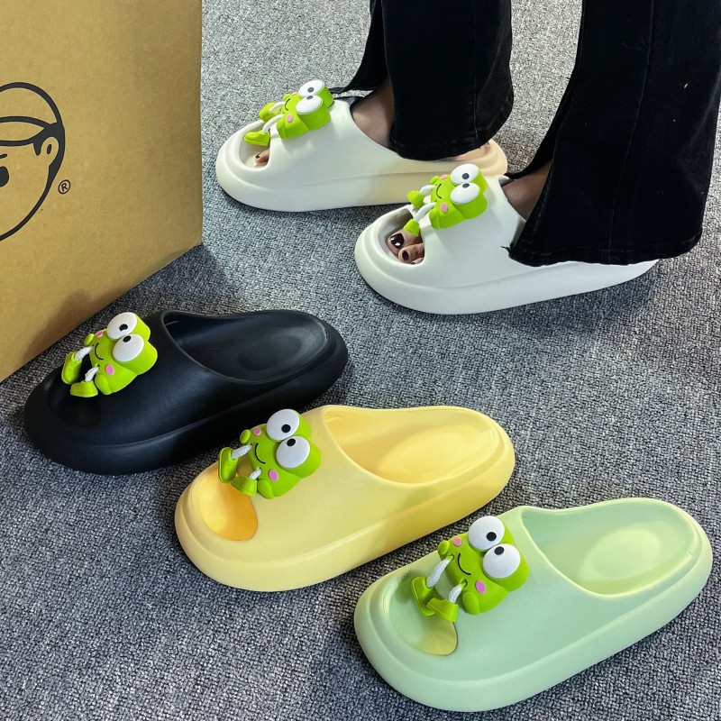 Cute Frog Slippers for Women, Summer Indoor Home Use, 2024 New Cartoon Flat Non-Slip Thick-Soled Sandals