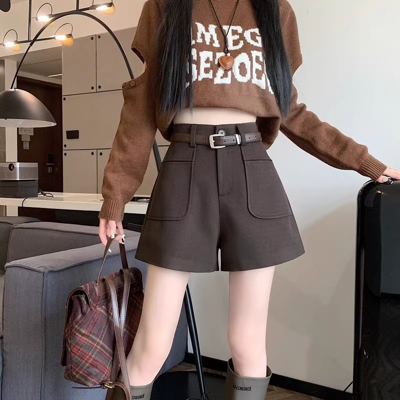 2024 Fall/Winter New Fashion Versatile Wide-leg Woolen Shorts Women's High Waist Slimming A-Line Casual Pants Boots Trend