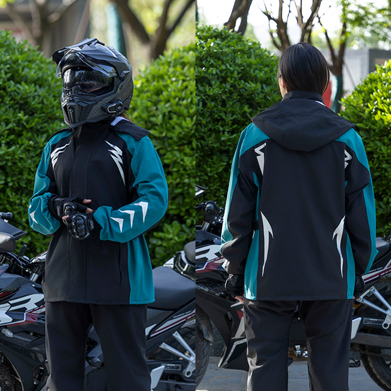 Picture of Wholesale Oxford Cloth Raincoat Split Adult Labor Protection Outdoor Riding Reflective Split Raincoat Rain Pants Set