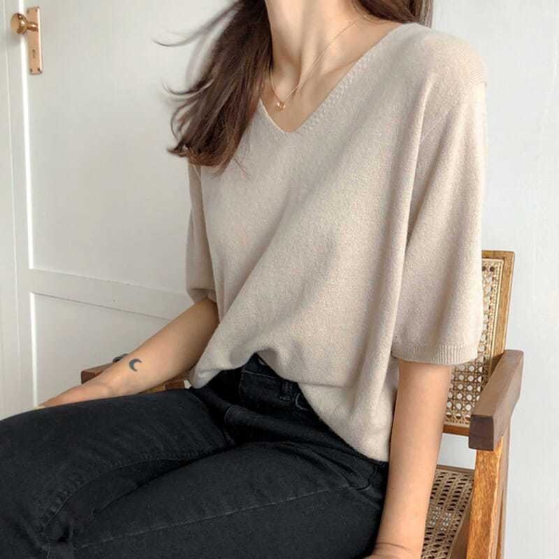 Spring New Ice Silk Knitted Sweater Women's Seven-point Sleeve Thin Summer V-Neck Outer Wear Loose Base Half-sleeve Five-point Top for Women