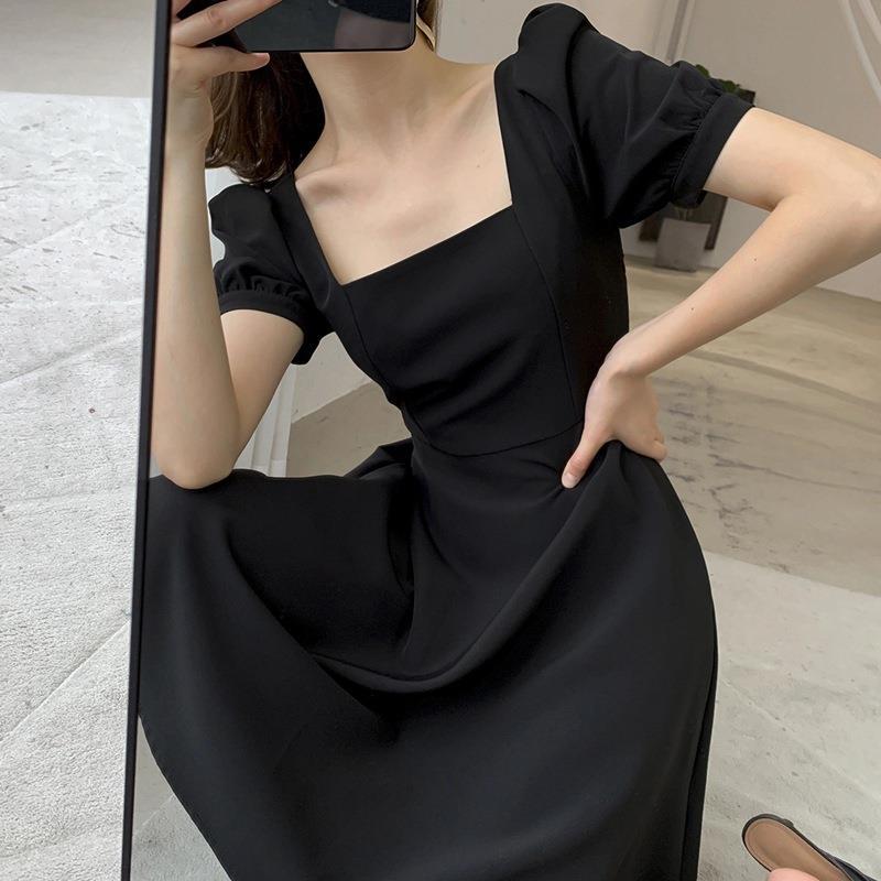 2025 Summer New Vintage Hepburn Style Small Black Dress Chubby Sister Tight Waist Slimming Square Collar dress Women's Clothing Foreign Trade