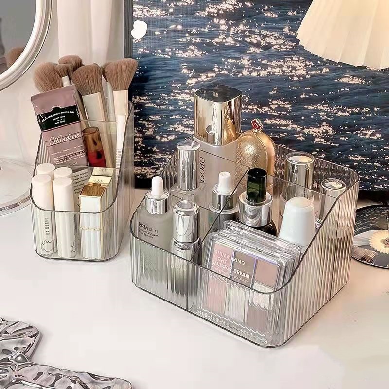 Desktop cosmetics storage box transparent plastic box compartment lipstick box dormitory makeup brush barrel acrylic pen holder