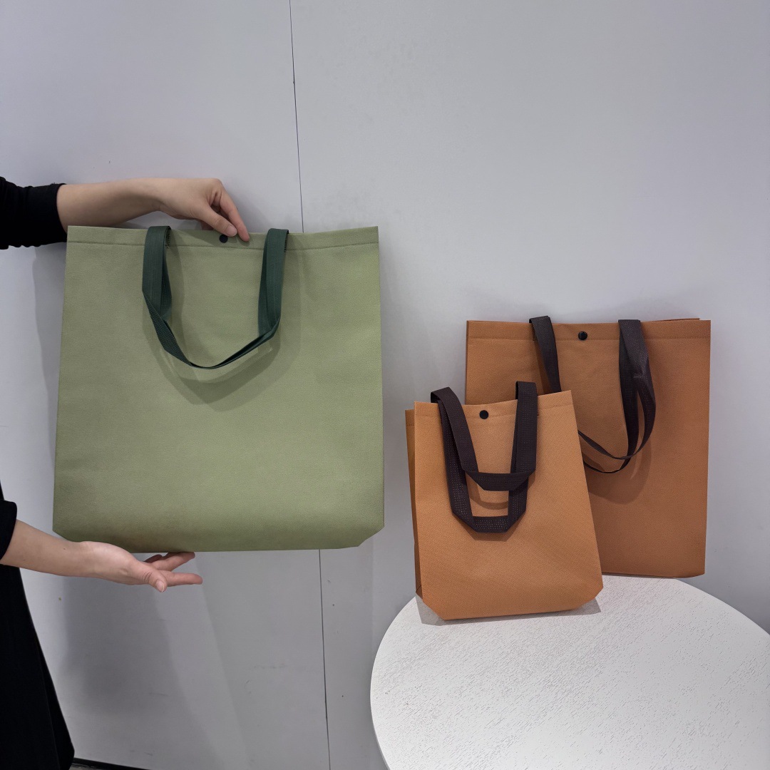 Fashionable Shoulder Non-Woven Clothing Store Handbag Clothing Women's Bag Packaging Shopping Gift Bag High-End Thickeneded