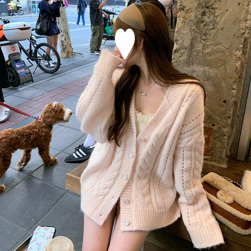 In stock New lady's pink V-neck sweater jacket women's spring loose lazy twist knitted cardigan
