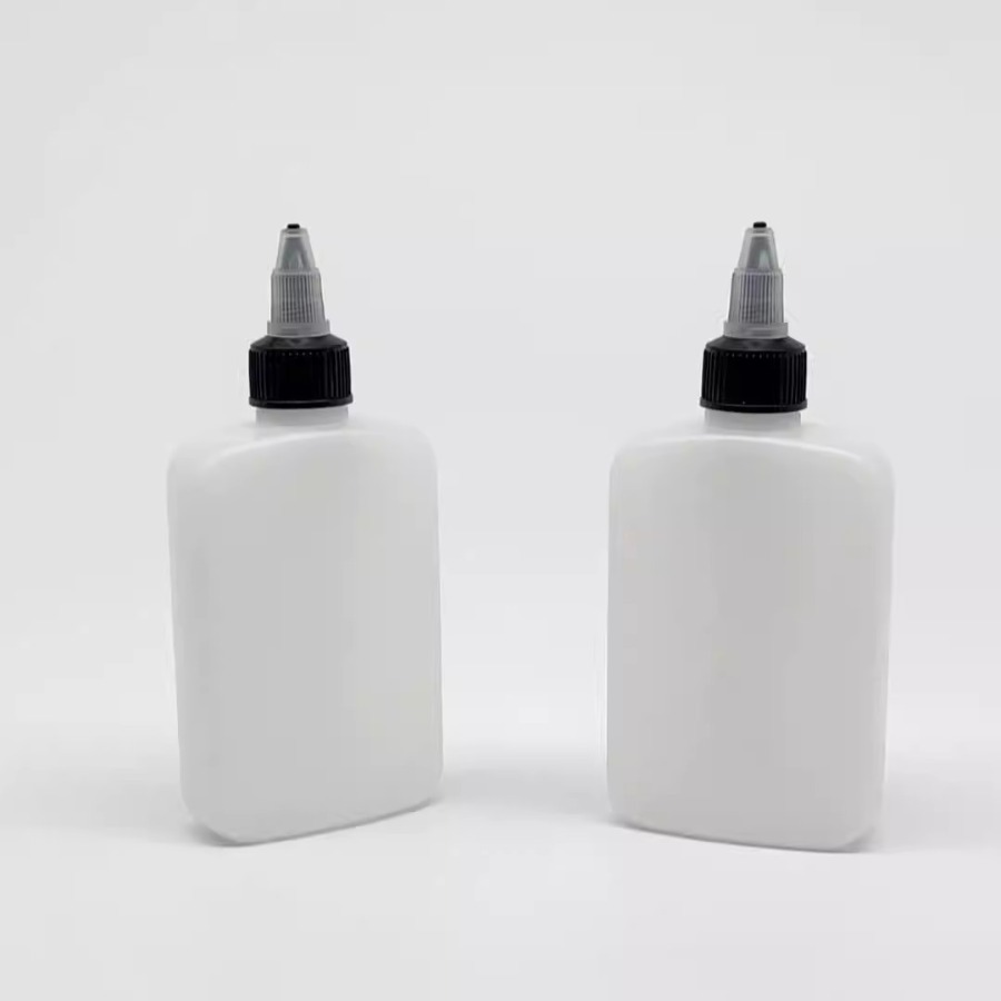 120ML Edible Oil Bottle Seasoning Bottle PE Material White Pointed Bottle Outdoor Camping Oil Pot Squeeze Split Flat Bottle