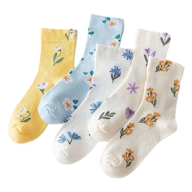 New socks women's socks Japanese cotton socks sweet little fresh flowers women's socks floret loose moon socks wholesale