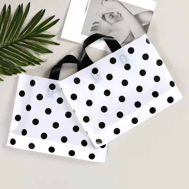 Clothing bag Black and White simple plastic handbag women's clothing clothes packaging shopping large capacity jewelry wholesale bag