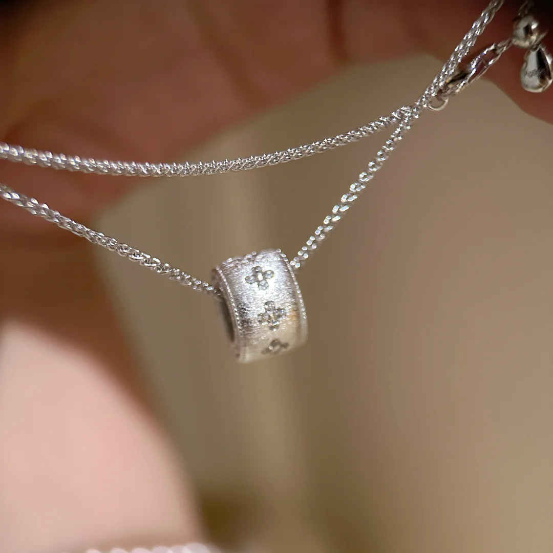 Picture of French Retro Kaleidoscope Four-leaf Clover Bracelet Ins Style High-quality Diamond-studded Four-leaf Clover Pendant High-quality suit