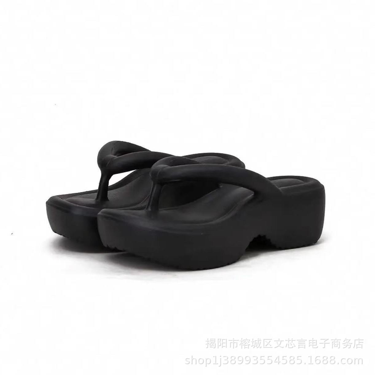 Picture of Thick bottom flip-flops ladies wedge heels flip-flops eva slippers summer outdoor wear heightening sandals summer sandals wholesale