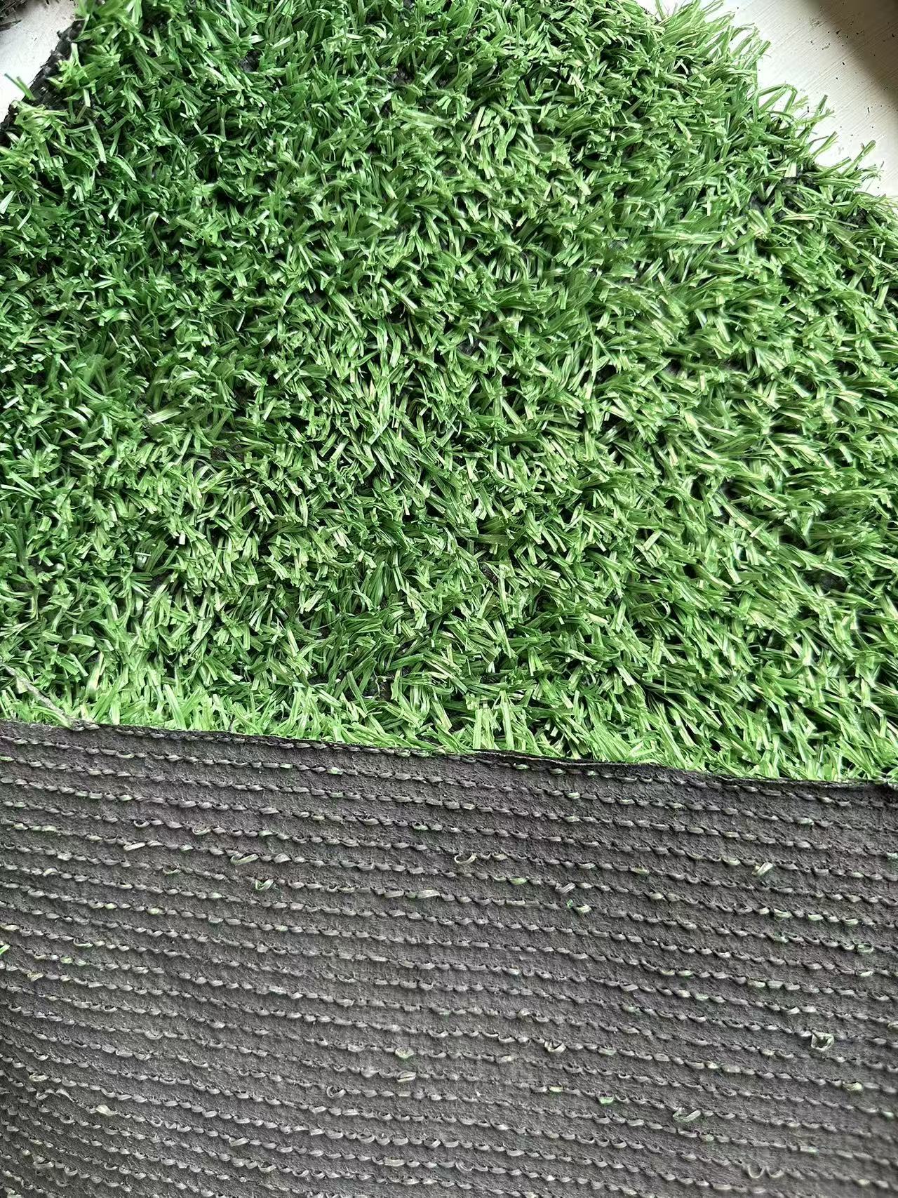 Picture of Simulated Turf Construction Site Artificial Turf Artificial Basketball Court Football Field Outdoor Sun-Resistant Anti-Slip Environmentally Friendly Outdoor
