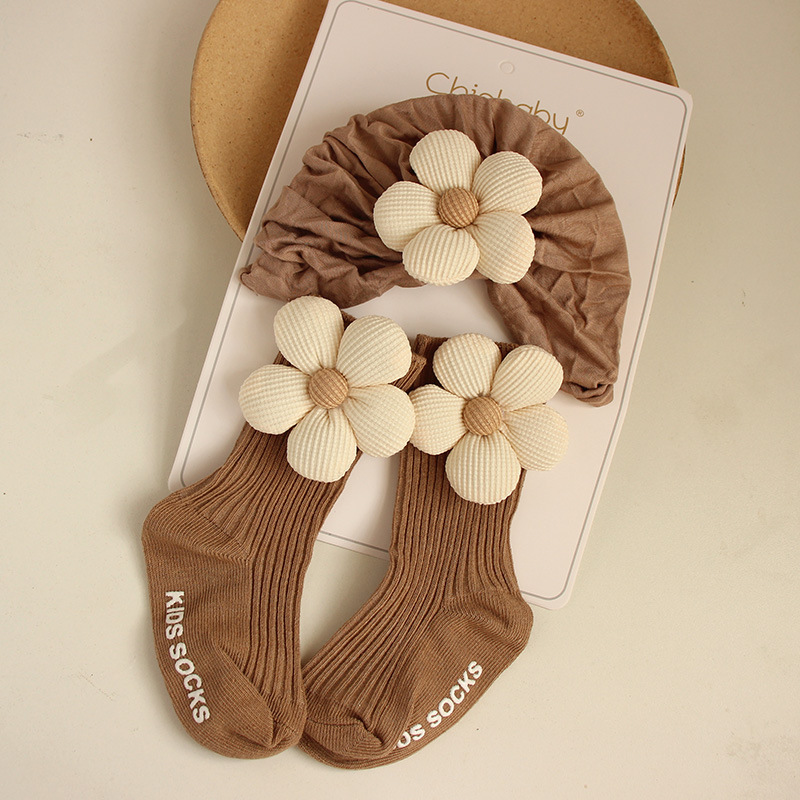 Picture of Cross-border Cute Flower Newborn Baby Fetal Cap Newborn Baby Girl Socks Spring Autumn Summer Hat 0-12 Months
