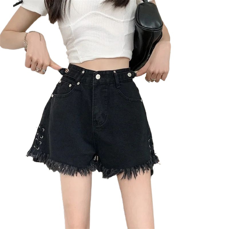 Picture of 2024 Hong Kong Style plus size Chubby Denim Shorts Women's Summer Sweet Cool Dark Style Strap Cross Flower Figure Hot Pants