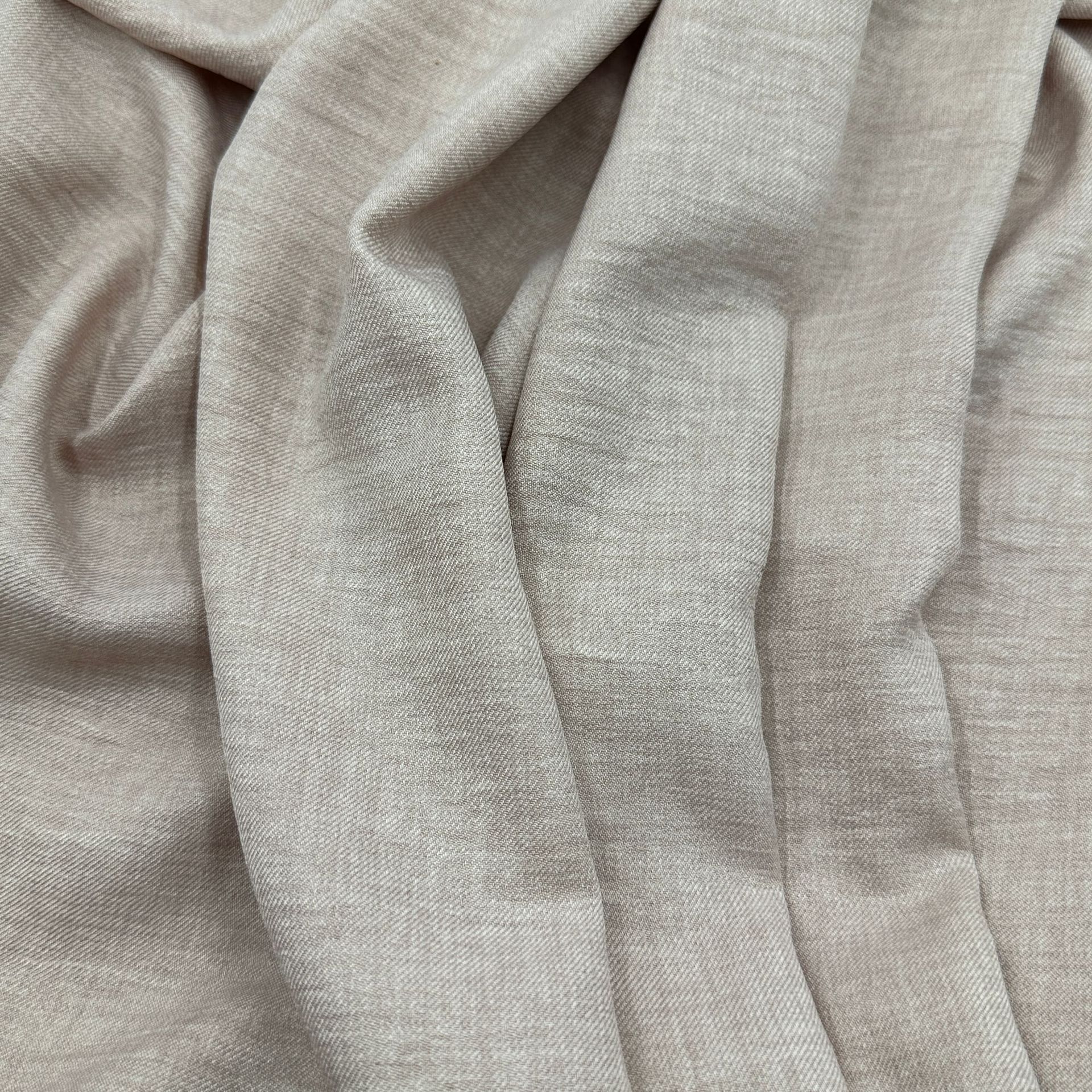 Picture of Two-color Twill Le Lisi Faux Hemp Polyester Fabric Shirt dress Suit suit National Style Hanfu Fashion Fabric