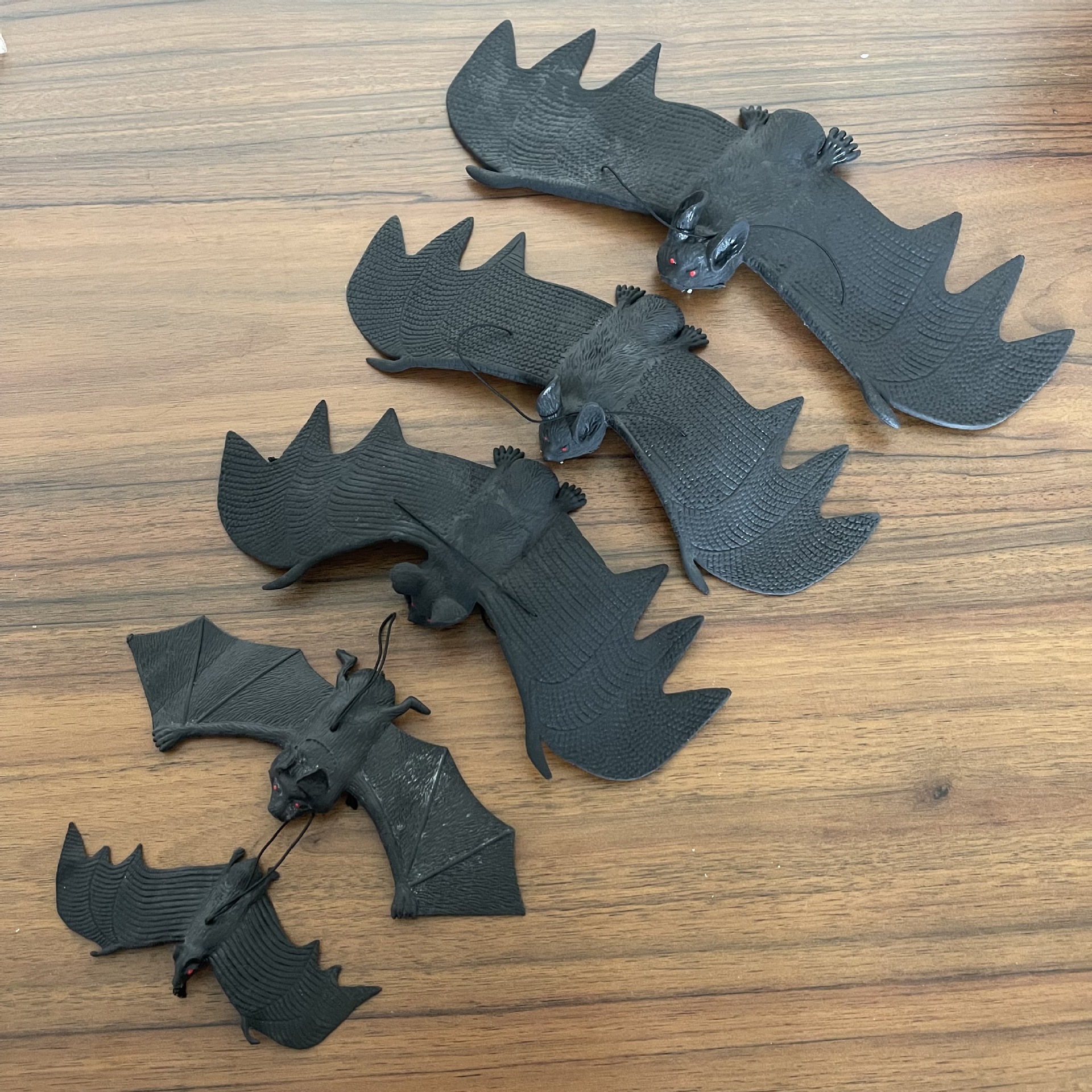 Picture of Halloween Animal Pendant Simulation Bat Toy Anti-Real Animal Bat Pendant Simulation Toy Wholesale
