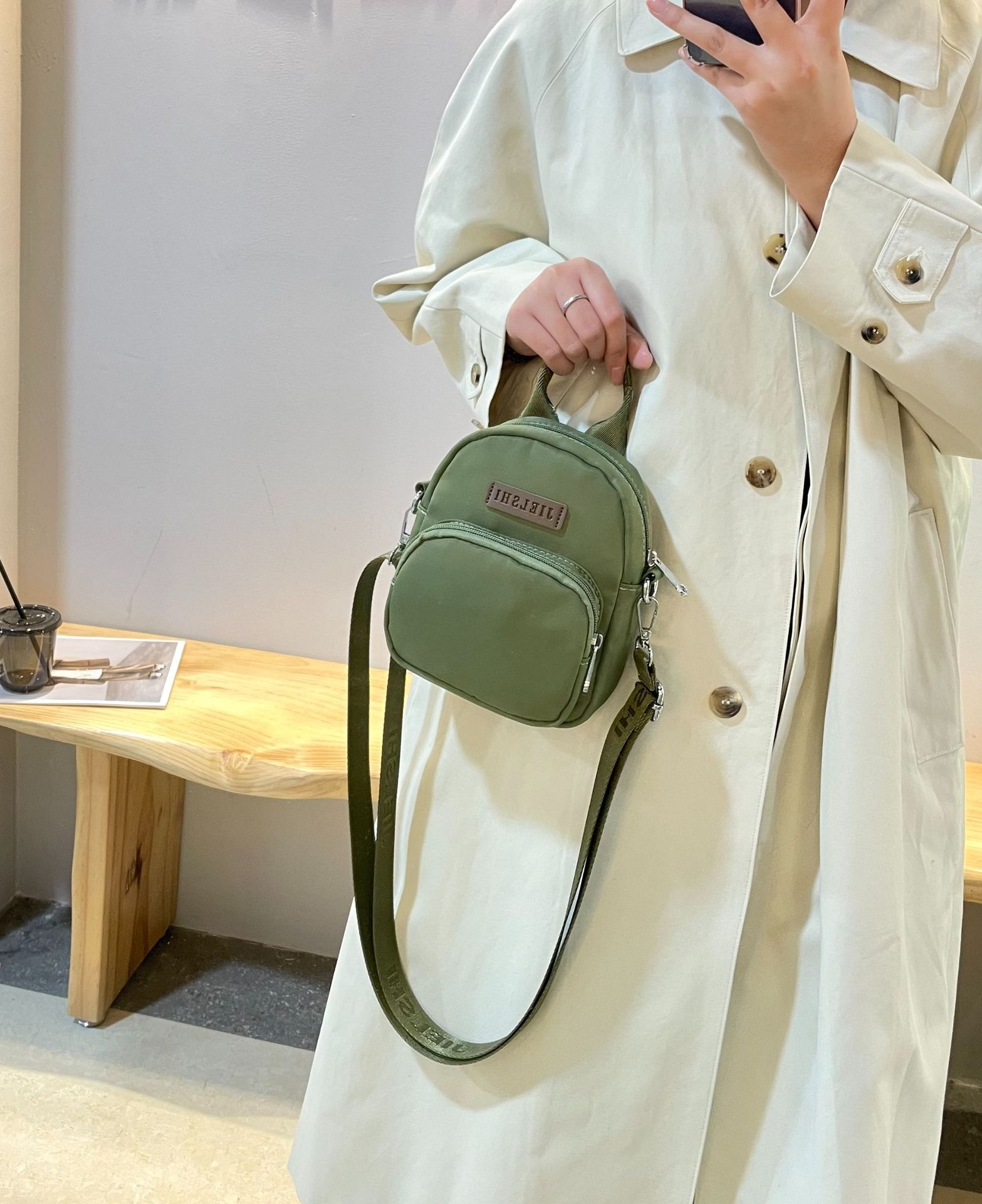 Picture of Jierangshi Factory New Simple All-match Lightweight Shoulder Bag Fashionable Waterproof Nylon Cloth Bag Women's Crossbody Bag