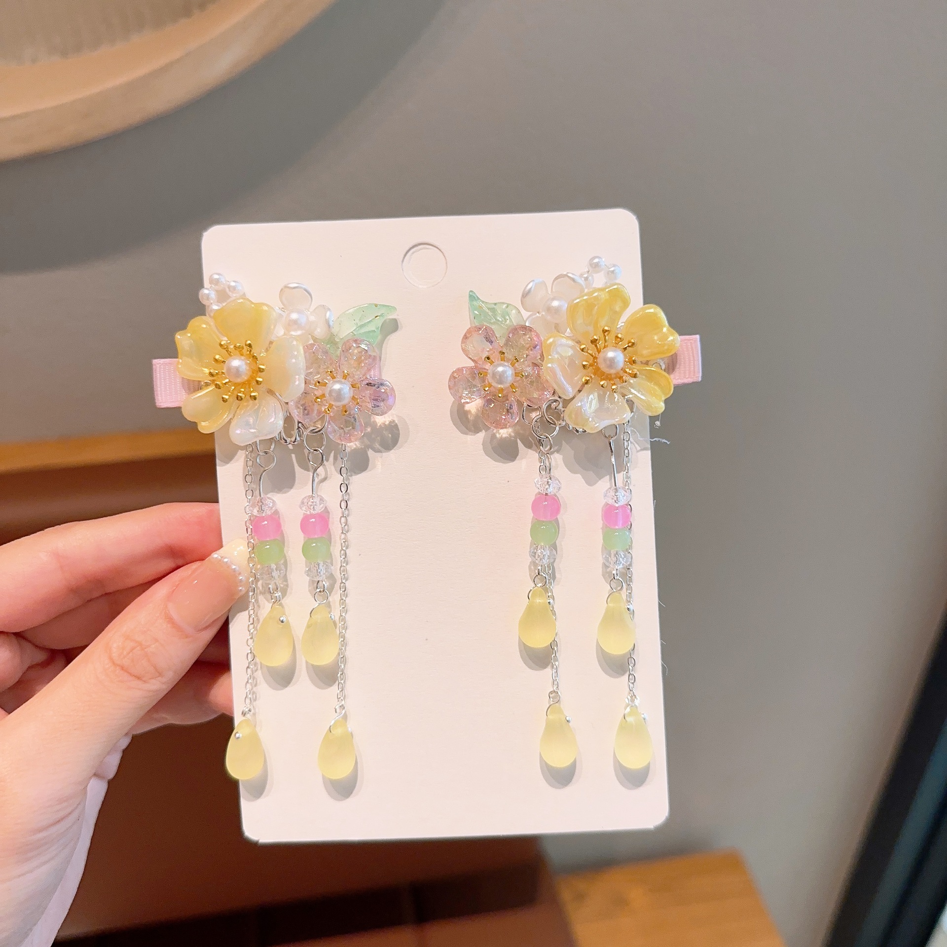 Picture of New Hanfu Headwear Children's Ancient Dress Princess Tassel Hairpin Chinese Style Little Girl's Antique Step Hairpin Headwear
