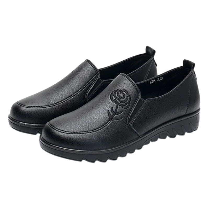Spring middle-aged mom shoes single-layer shoes soft bottom middle-aged and elderly women's leather shoes flat non-slip old shoes comfortable milk shoes