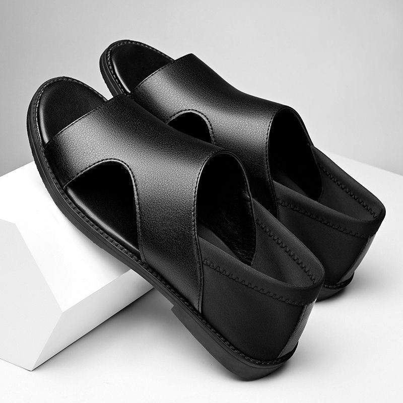 Dad Sandals Men's 2025 New Beach Shoes Summer Outerwear Soft Sole Anti-Slip Casual Driving Boys Sandals and Slippers