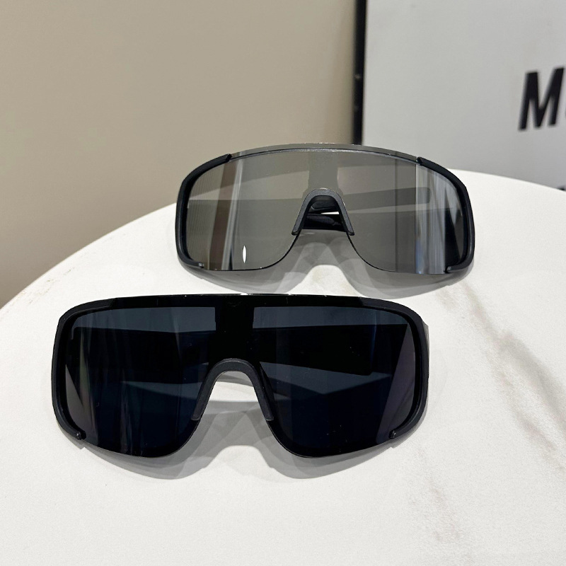 Cross-border Outdoor Cycling Sports Windproof Sunglasses Men's New Large Frame Mountaineering Ski Goggles Integrated Sunglasses