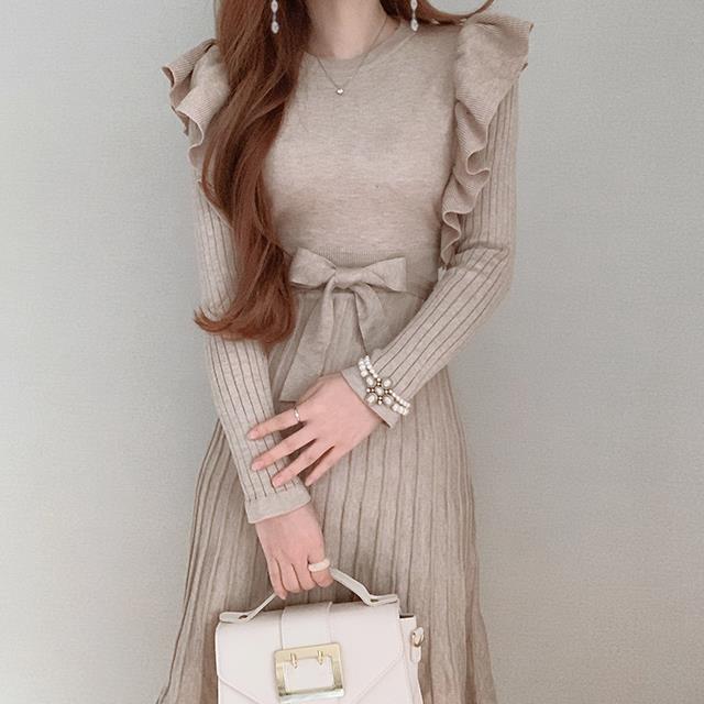 Export in stock South Korea ins autumn and winter ruffled waist strap long knitted dress