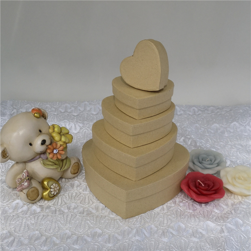 Picture of Love DIY cowhide carton heart-shaped painting storage gift storage candy festival creative gift box packaging box