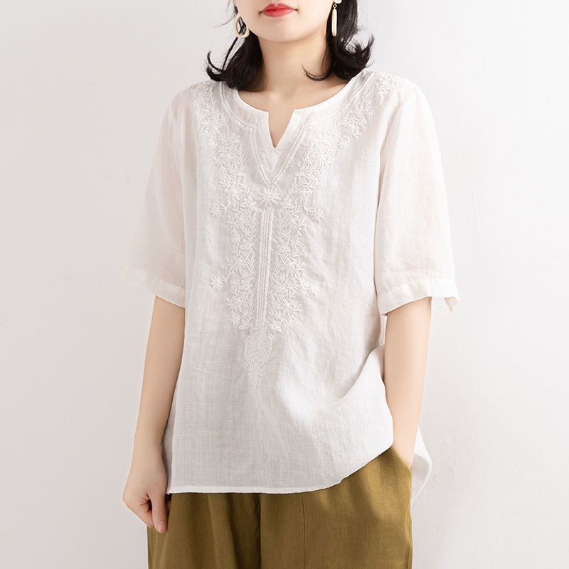 Picture of Pure Cotton V-Neck Summer New Cotton and Linen Shirt Women's Literary Loose Pullover Embroidered Short-Sleeved T-Shirt Women's Embroidered Top Trendy