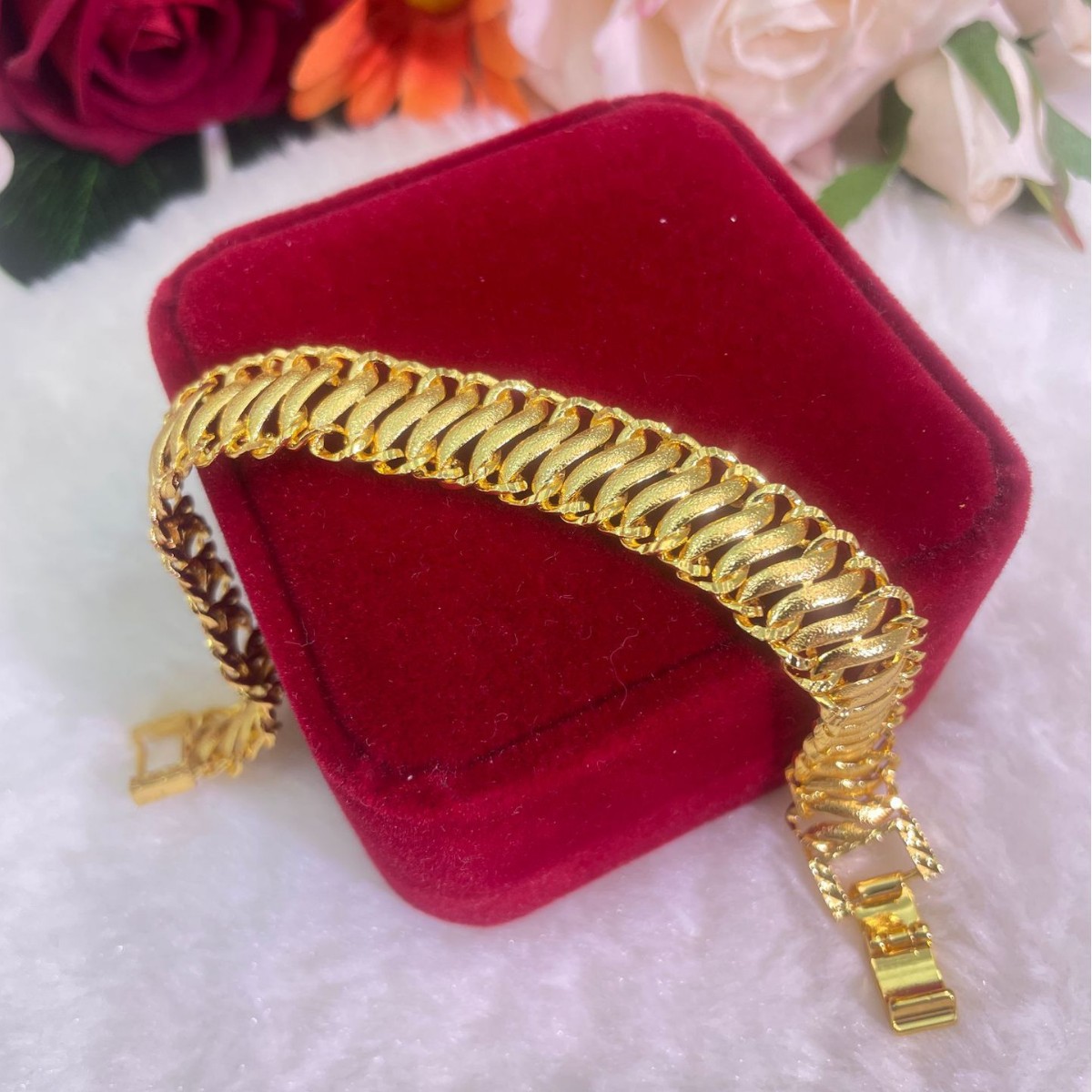 Southeast Asia Cross-border Sand Gold Fashion Bracelet Retro Frosted Surface Copper Gold Plated Tuhao Boss Chain High-end Feeling Hand Jewelry