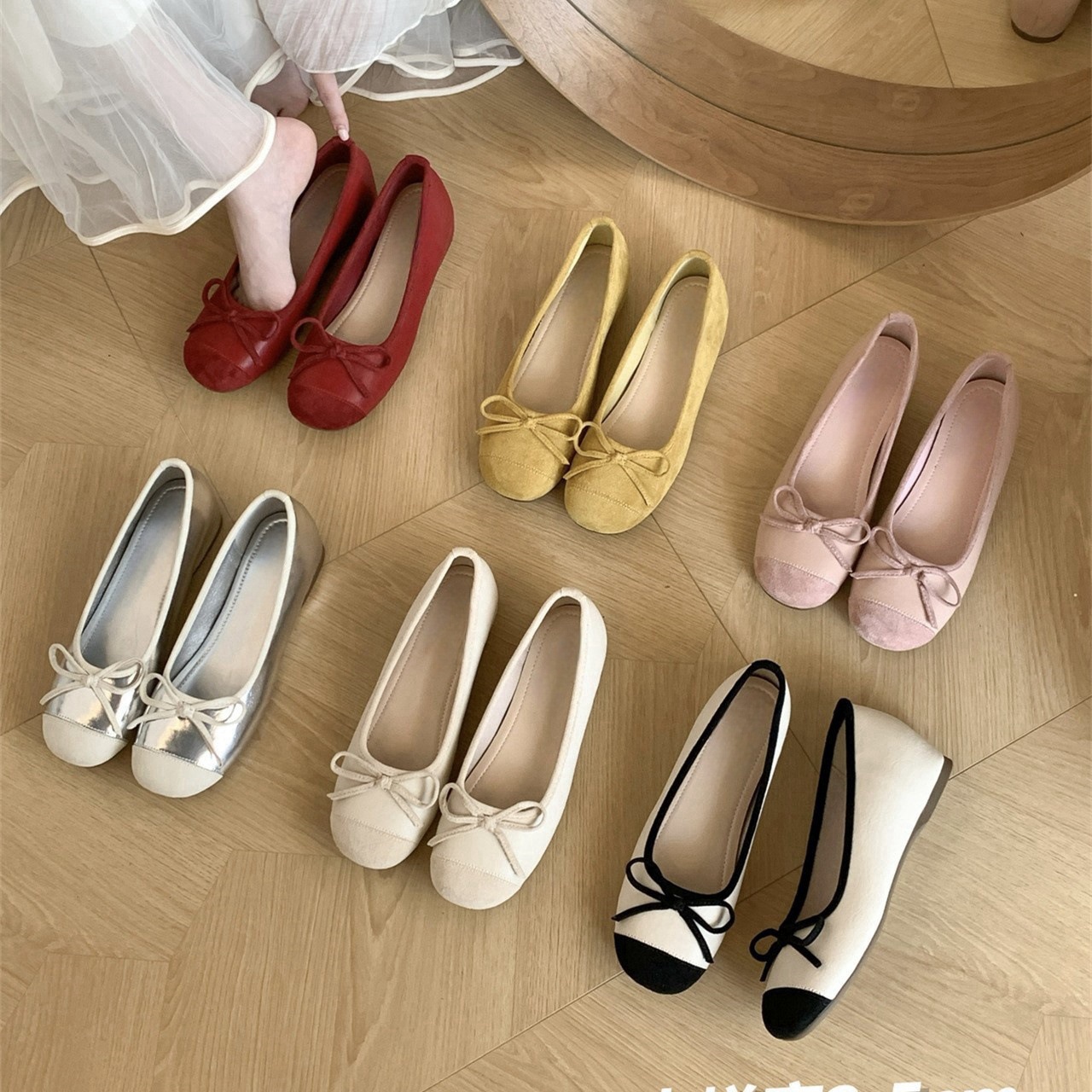Inner Height Increase Version ~ French Fairy Style Shallow Bow Shoes Women's Spring and Autumn Soft Bottom Color-matching Small Chanel Style Shoes