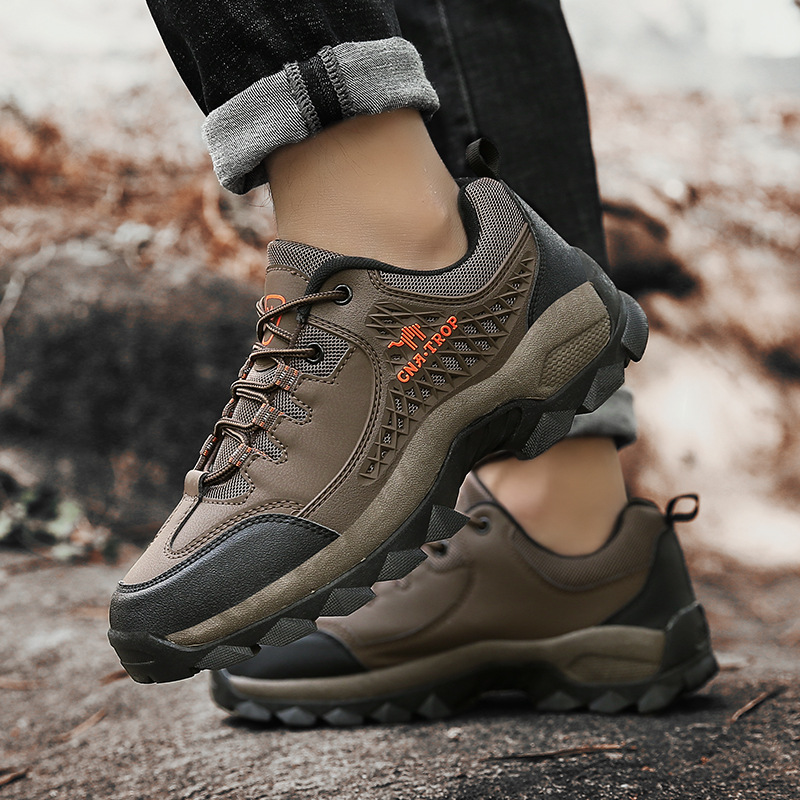 Picture of Outdoor Hiking Shoes Wear-resistant Non-slip sneaker Soft Sole Travel Hiking Shoes Men's Casual Shoes Work Labor Protection Shoes