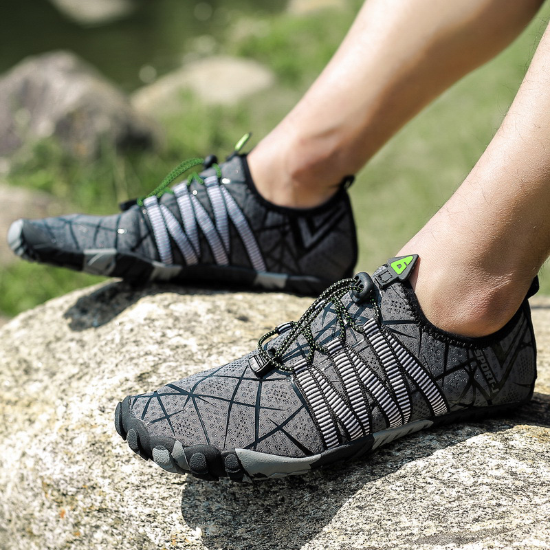 Picture of Cross-border new lightweight wading shoes men's comfortable outdoor hiking shoes women's large size breathable soft-soled beach shoes