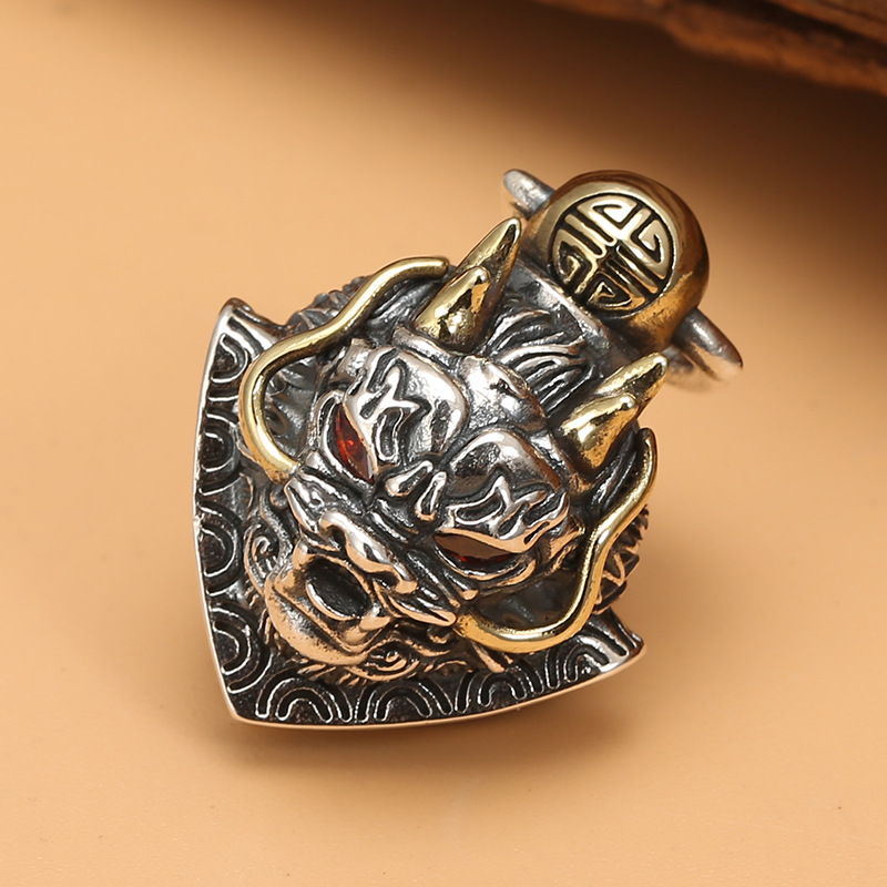 Picture of S925 silver wholesale faucet pendant around Xiangyun exorcism bell shaking can ring silver pendant manufacturers a generation of hair