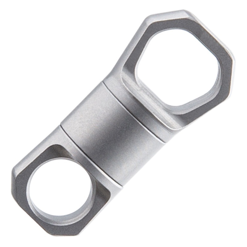 Titanium alloy rotating key chain car key connection buckle universal buckle outdoor hanging buckle metal simple key accessories