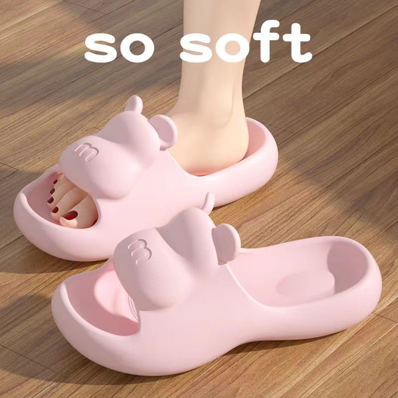 2025 New Bear Three-Dimensional Anti-Slip Slippers for Couples Bathroom Slippers Wholesale Summer Slippers for Women with Poop Feeling