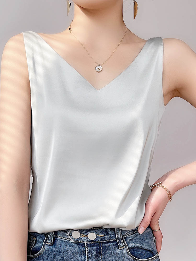 Picture of Wholesale 2025 Spring and Summer Camisole for Women, Satin Inner Wear, V-Neck, Plus Size, Loose-Fitting Vest, Versatile for Outerwear