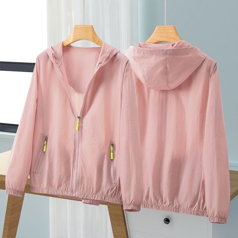 Picture of Sun Protection Clothing for Women to Wear Outside 2025 New Popular Casual Versatile Anti-Uv Light and Breathable Sun Protection Clothing Tops