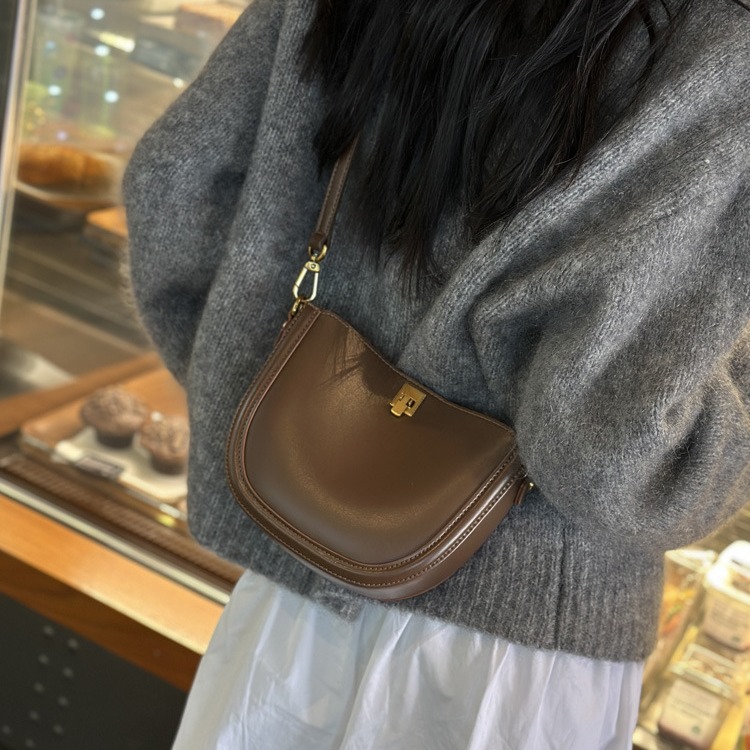 Genuine Leather Underarm Bag Saddle Bag Women's 2024 New Spring and Summer High-grade Texture Popular Women's Crossbody Bag Small Bag
