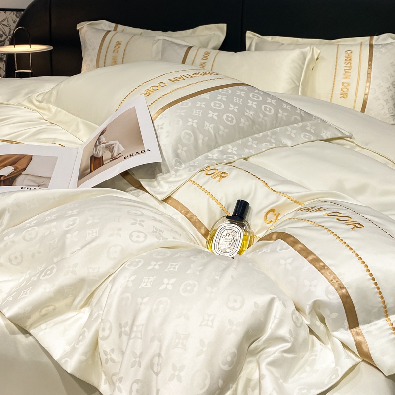 Summer washed silk four-piece set summer ice silk light luxury style naked sleeping bed sheet quilt cover bed cover dormitory bed Upper Three