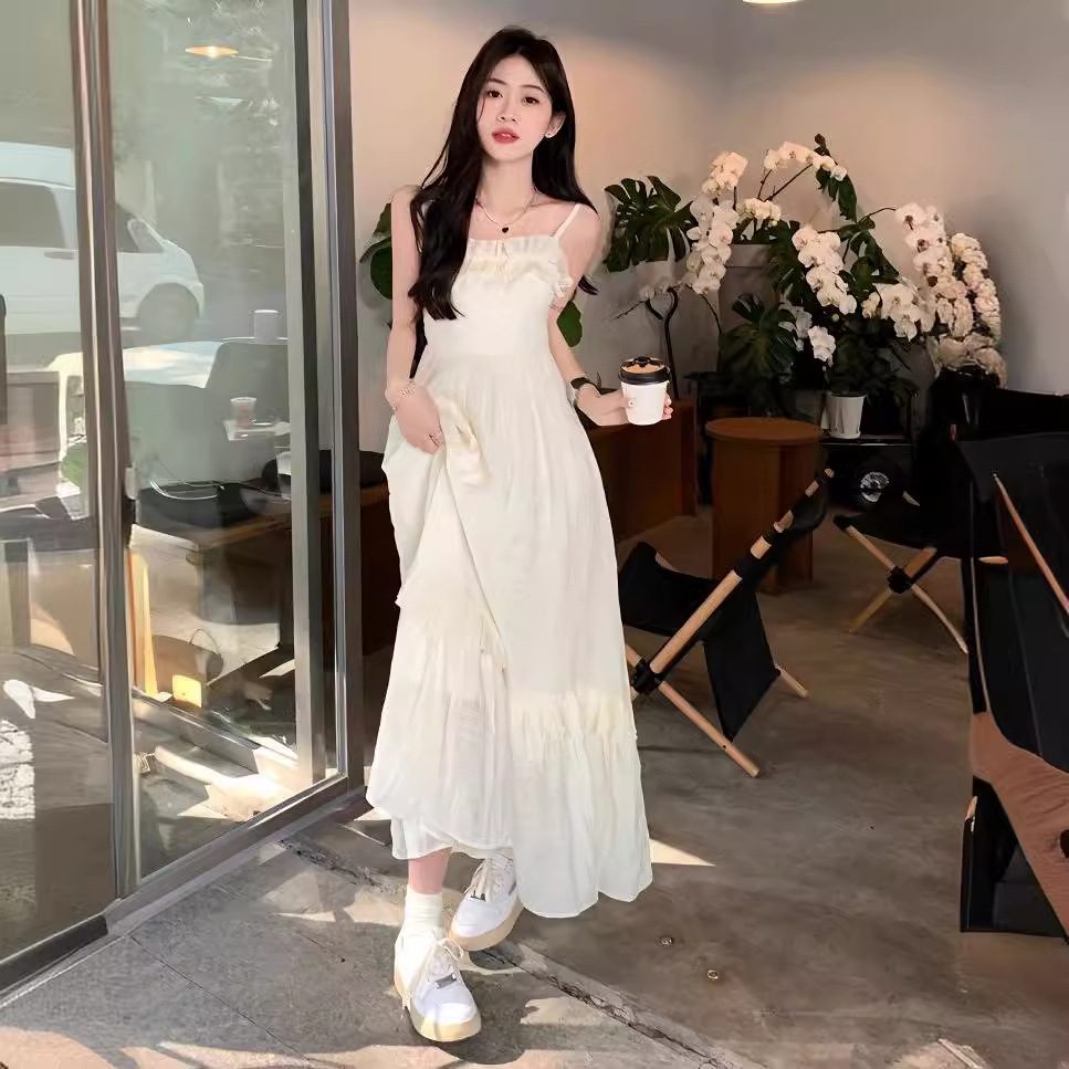 Designed French Suspender Skirt Fungus Edge Dress Women's Summer Fairy Holiday Style Skirt Waist Slimming Look Long Skirt