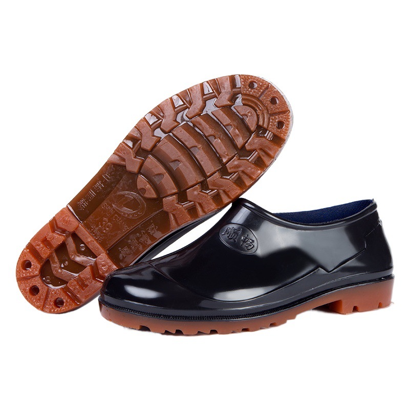 Wholesale kitchen non-slip ingot low-top rain shoes men's low-tube shallow mouth construction site labor protection work rubber shoes
