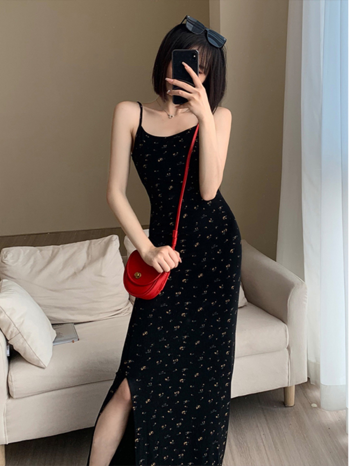 French Style Black Floral Sling dress Women's Summer 2025 New Slim-fit Slimming Split A- line Hip Dress