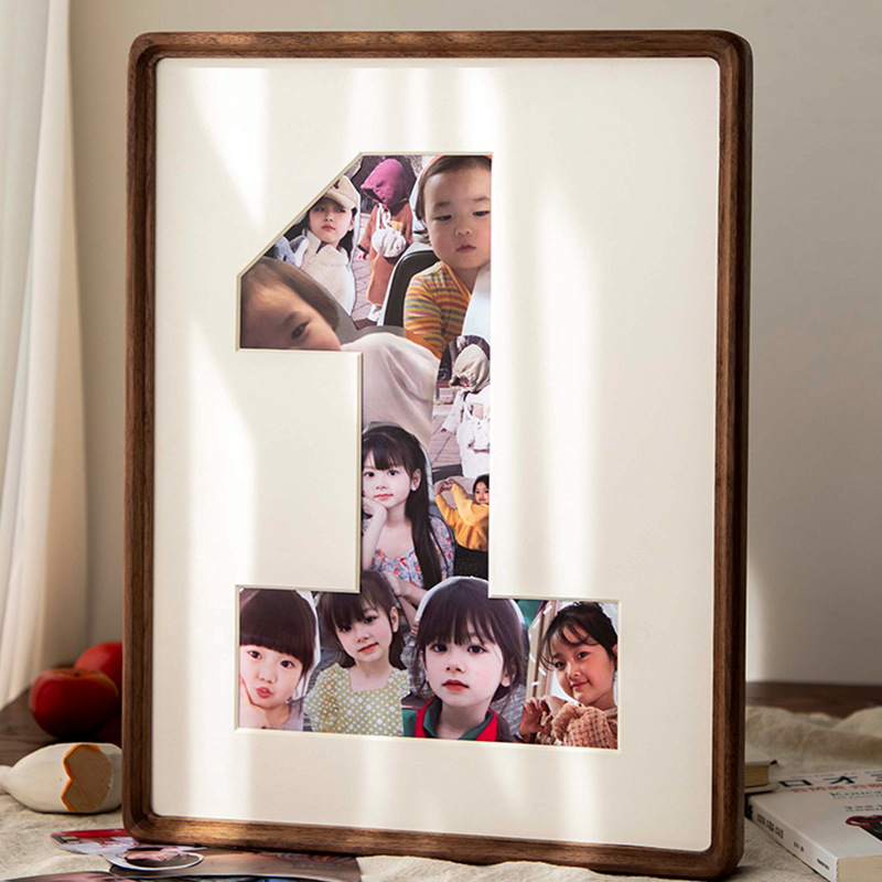Picture of Baby growth memorial photo frame solid wood wall-mounted photo frame made of picture frame 1-year-old children's day gift table