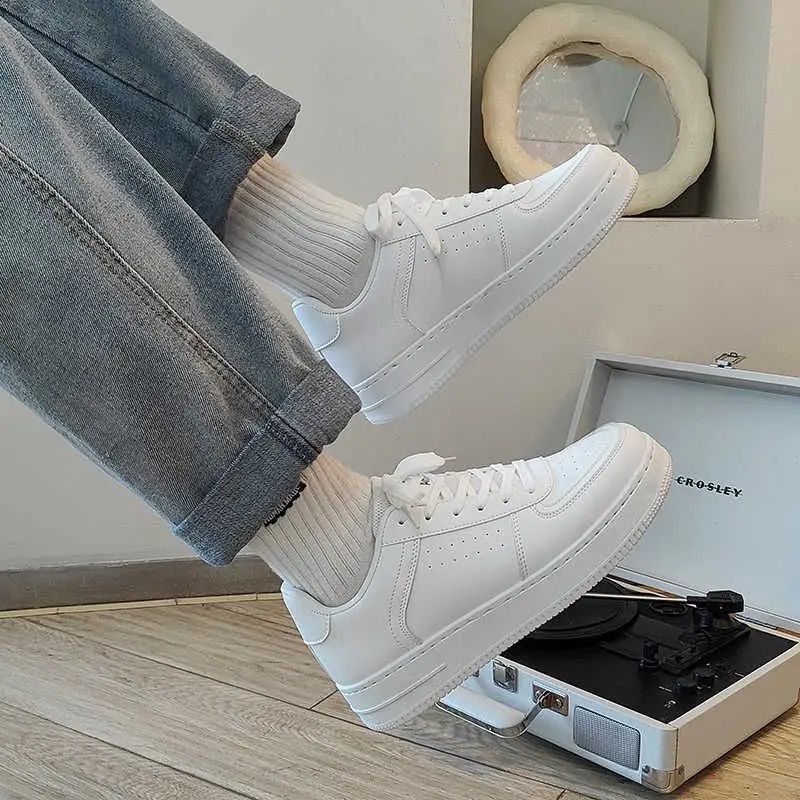 2024 New Style White Shoes Men's Summer Breathable Youth Casual All-match Men's Shoes Student Pure White Sports Shoes
