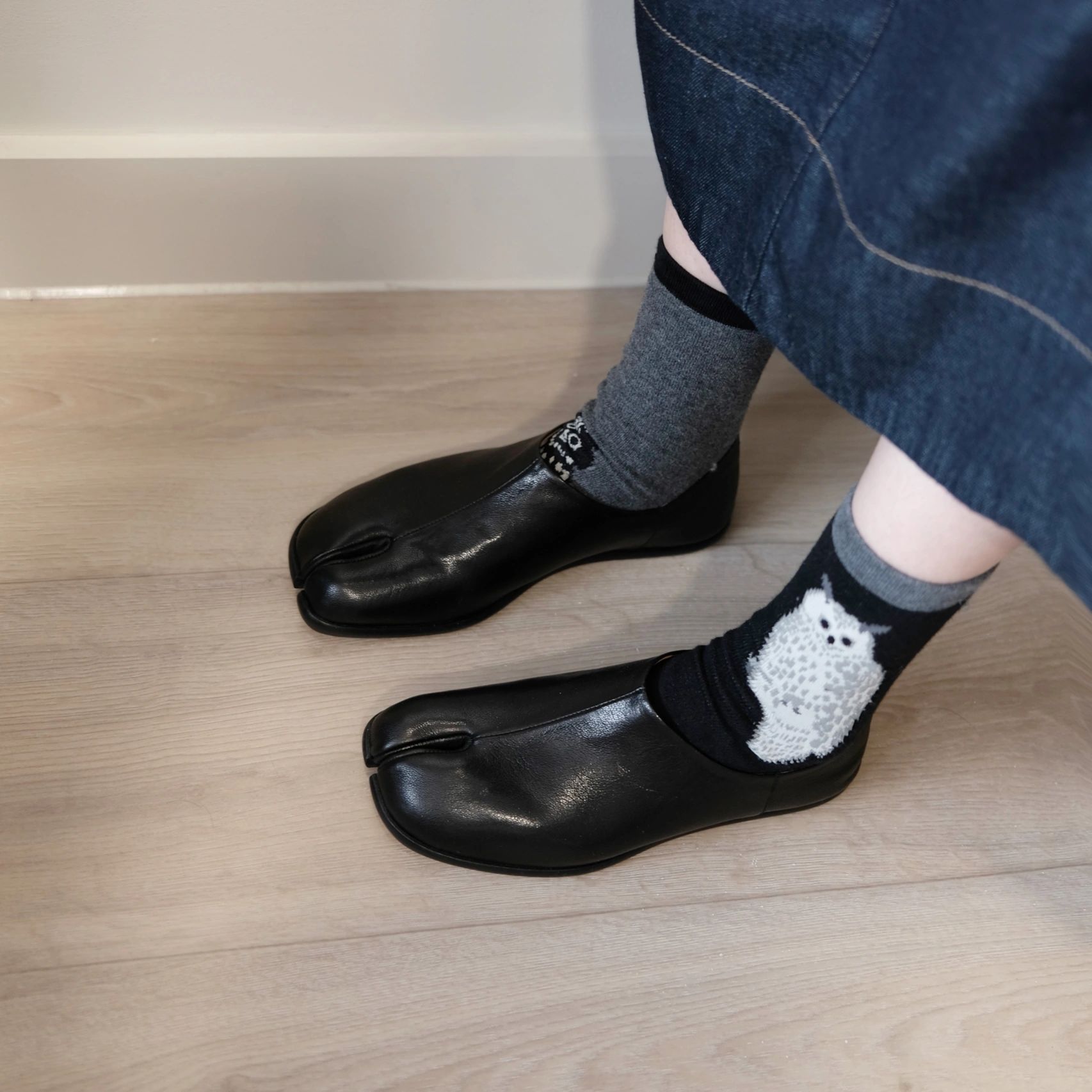 Cowhide version ~ genuine leather pig trotter toe shoes flat loafers women's single-layer shoes retro style step-on heel small leather shoes