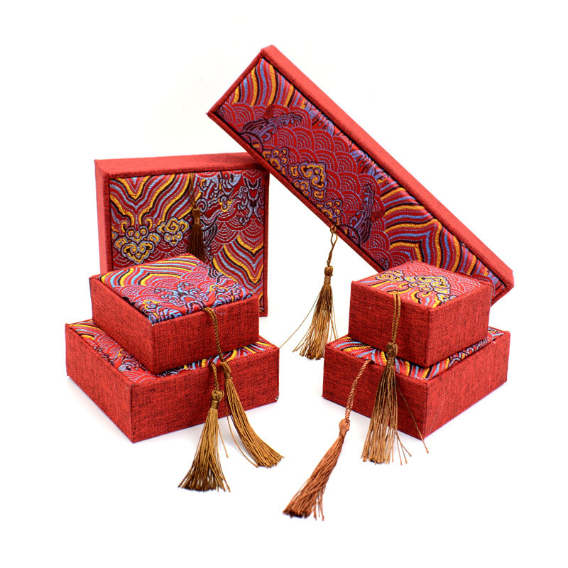 Picture of Tassel Brocade Jewelry Box Chinese Style Jewelry Literary Play Jewelry Box Jade Bracelet Box Buddha Beads Literary Play Jade Box