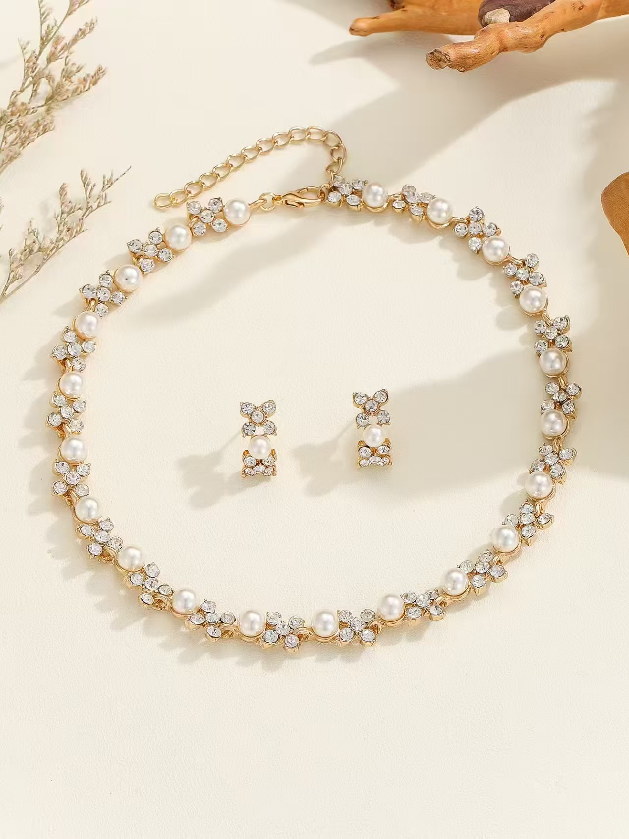 Picture of Cross-Border Hot Selling European and American Fashion Light Luxury Bohemian Style Irregular Pearl Earrings Necklace Necklace Set