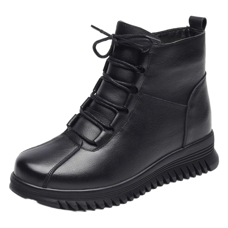 Winter mother's shoes cotton-padded shoes first layer cowhide wool warm middle-aged and elderly women's short boots flat non-slip Grandma shoes for the elderly