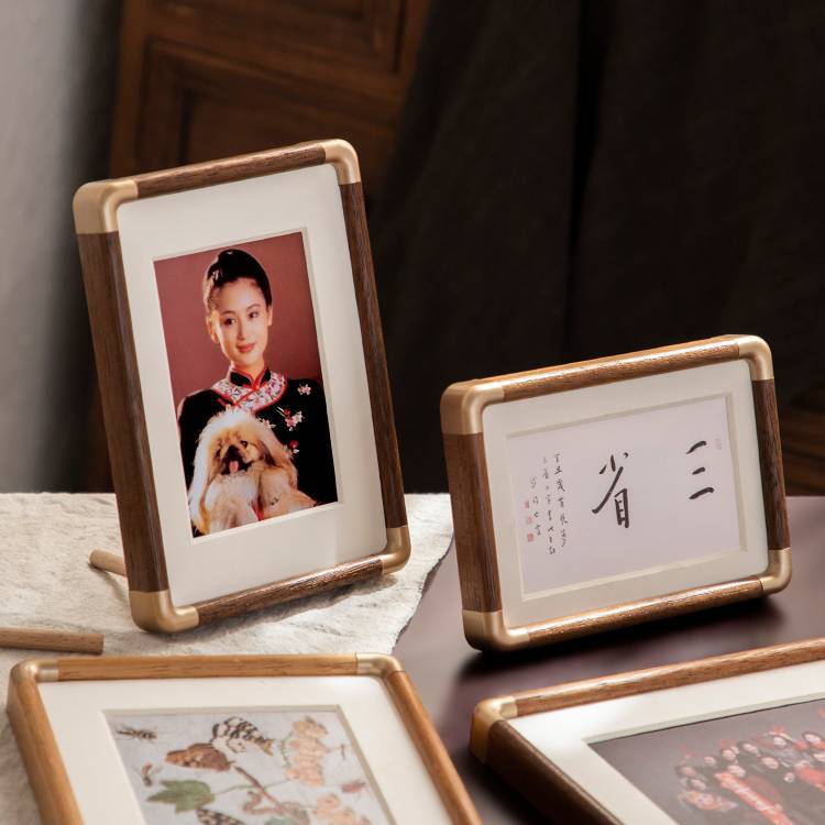 Picture of Solid Wood Photo Washing Made Photo Frame Set Table Simple 6 Family Photo Small Picture Frame Wall Frame Ornaments Walnut