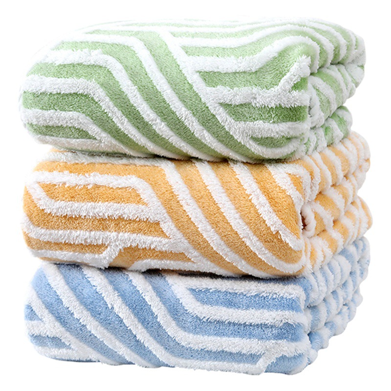 Xiangfeng new jacquard coral fleece bath towel striped texture soft absorbent extra thick bath towel for home women