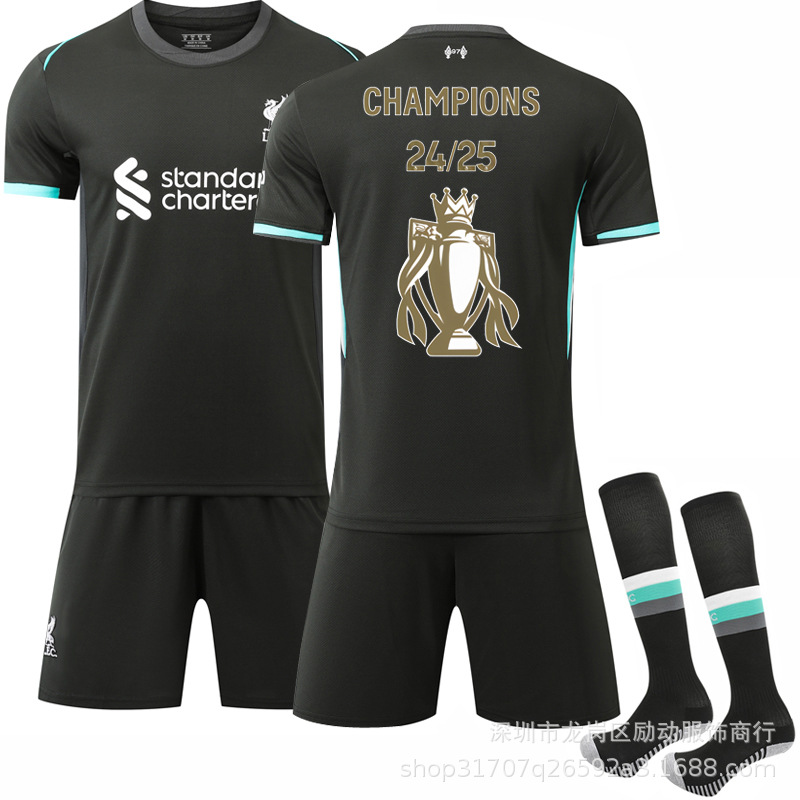 Picture of 2425 Club No. 11 Salah Gold Trophy Pattern New and Old Liverpool Winning Commemorative Edition Jersey suit