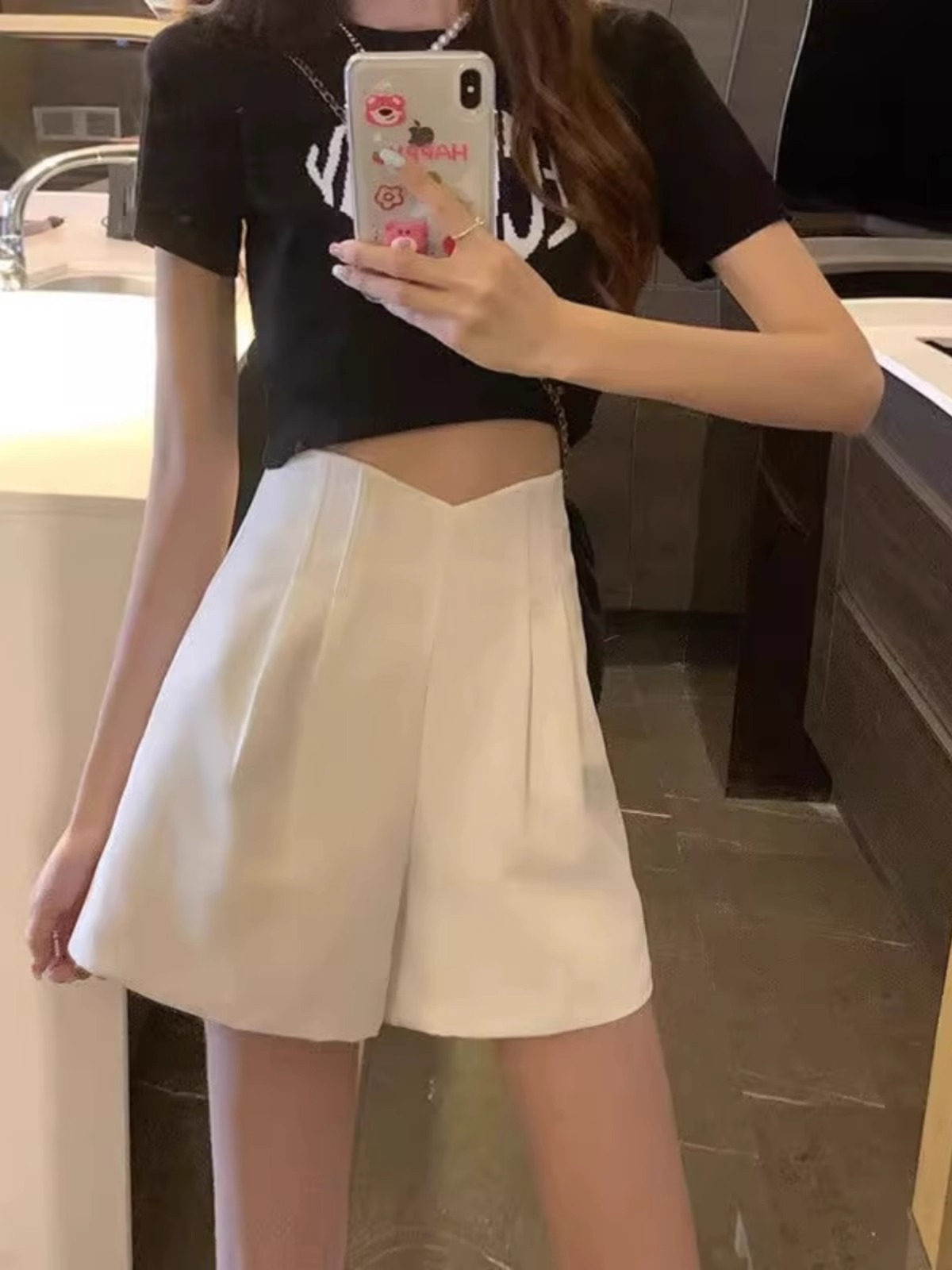 Shorts Women's Spring 2024 New A- shaped Suit Wide-leg Pants High Waist Loose Casual Flower Bud Black Slim-fit Hot Pants